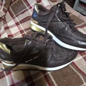 Michael Kors, New tennis shoes